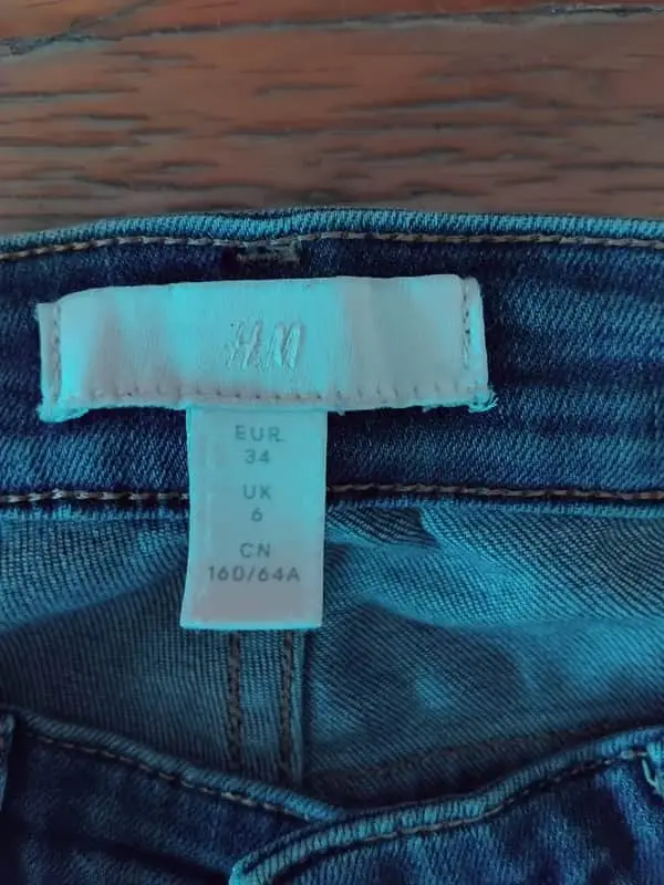 H&M ladies classic skinny blue jeans