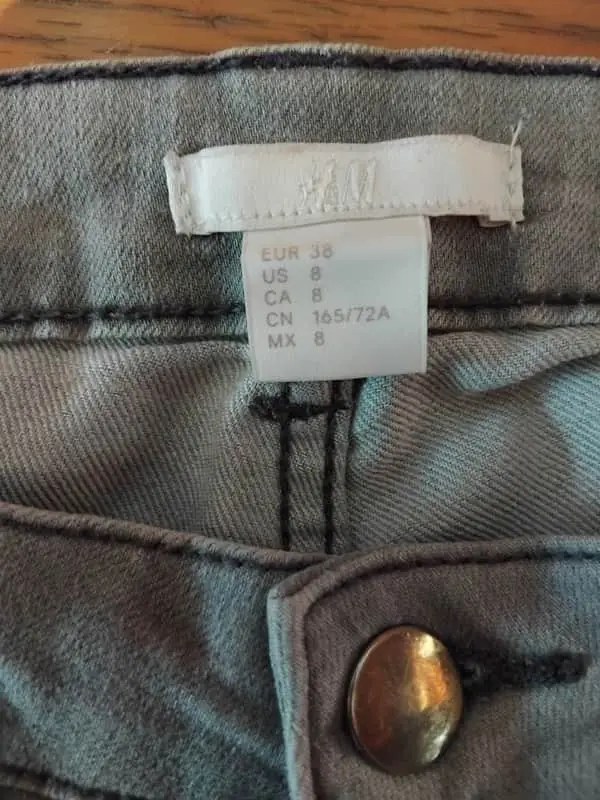 H&M ladies light grey jeans.