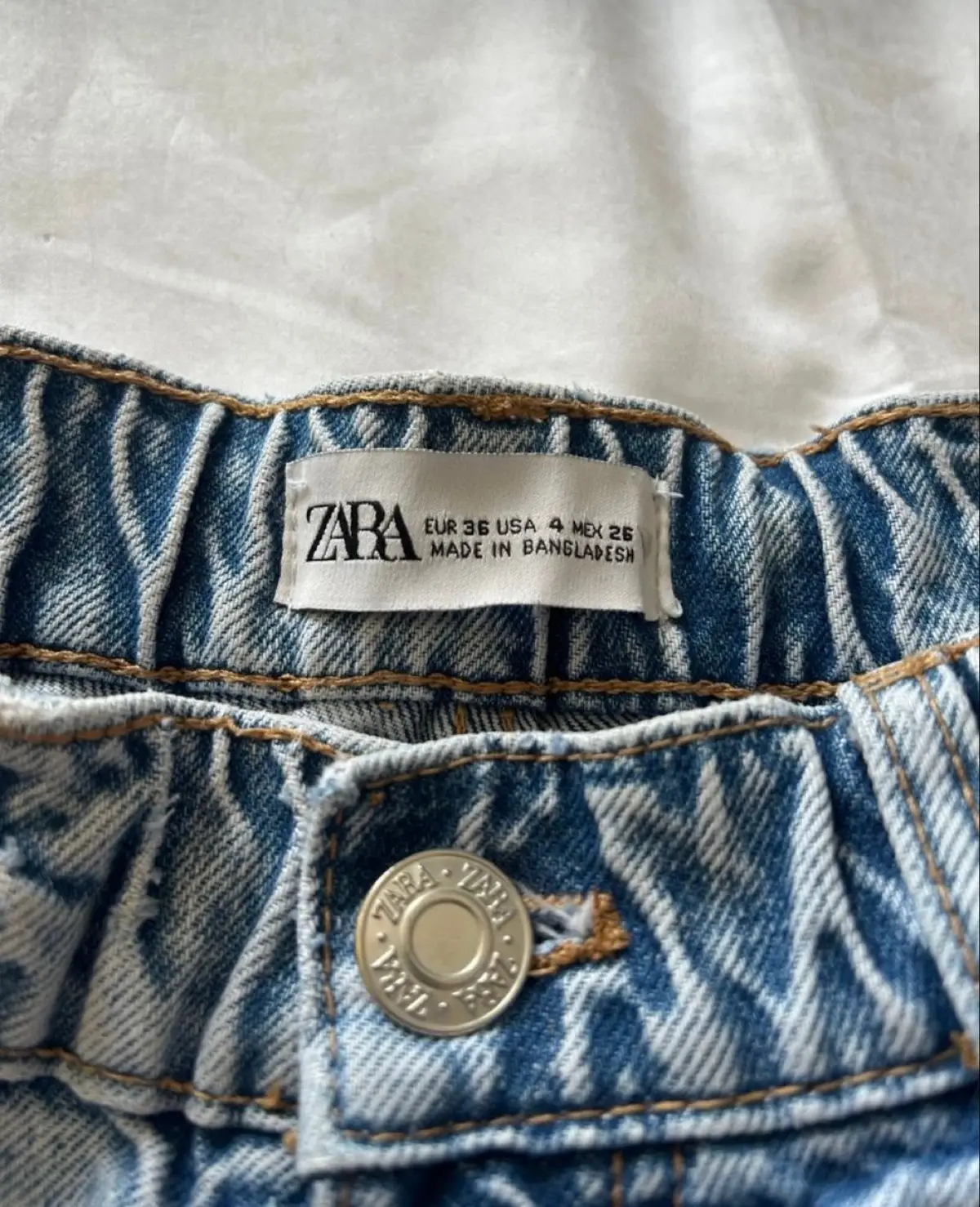 Zara Light Wash Elastic Waist Distressed Jeans