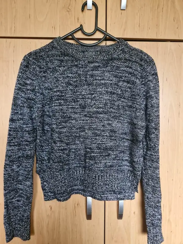 Cotton On Black and white jersey