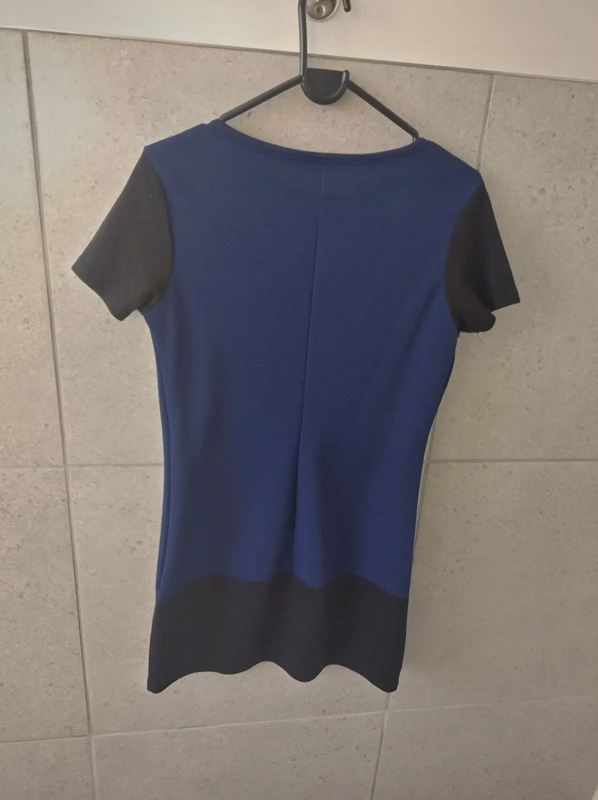 Image Blue and Black Short Sleeve Dress