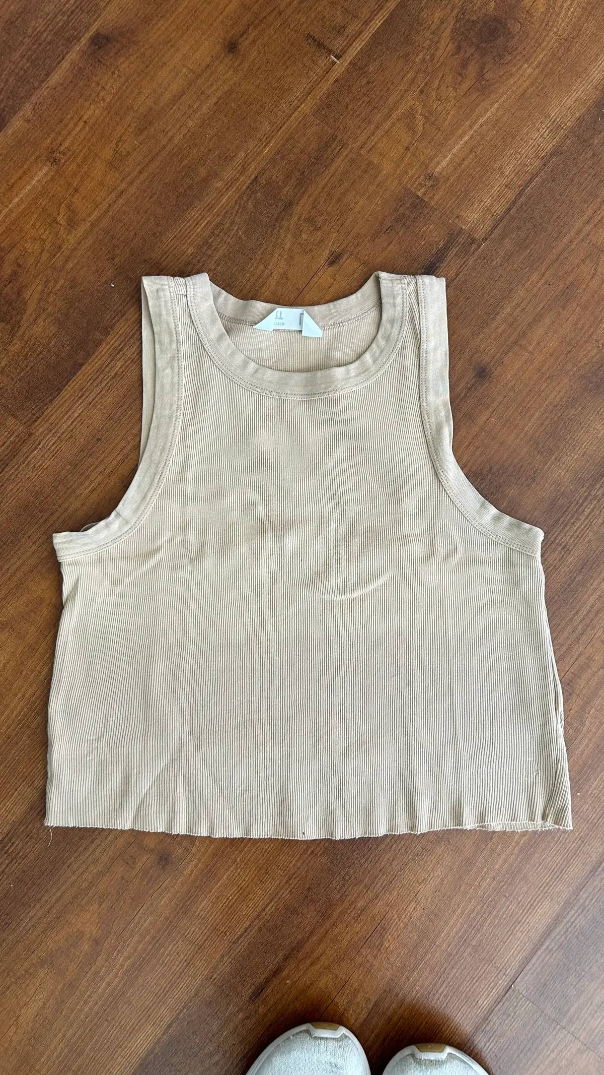Neutral beige ribbed crop tank