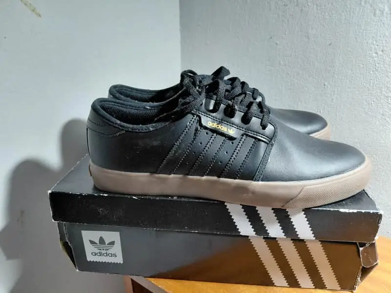 Adidas Seeley