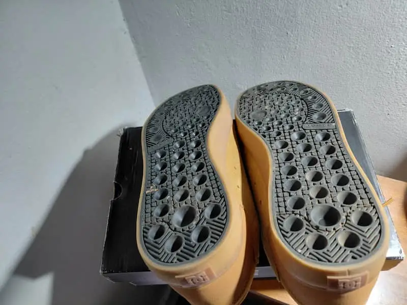 DC Hyde Sneakers