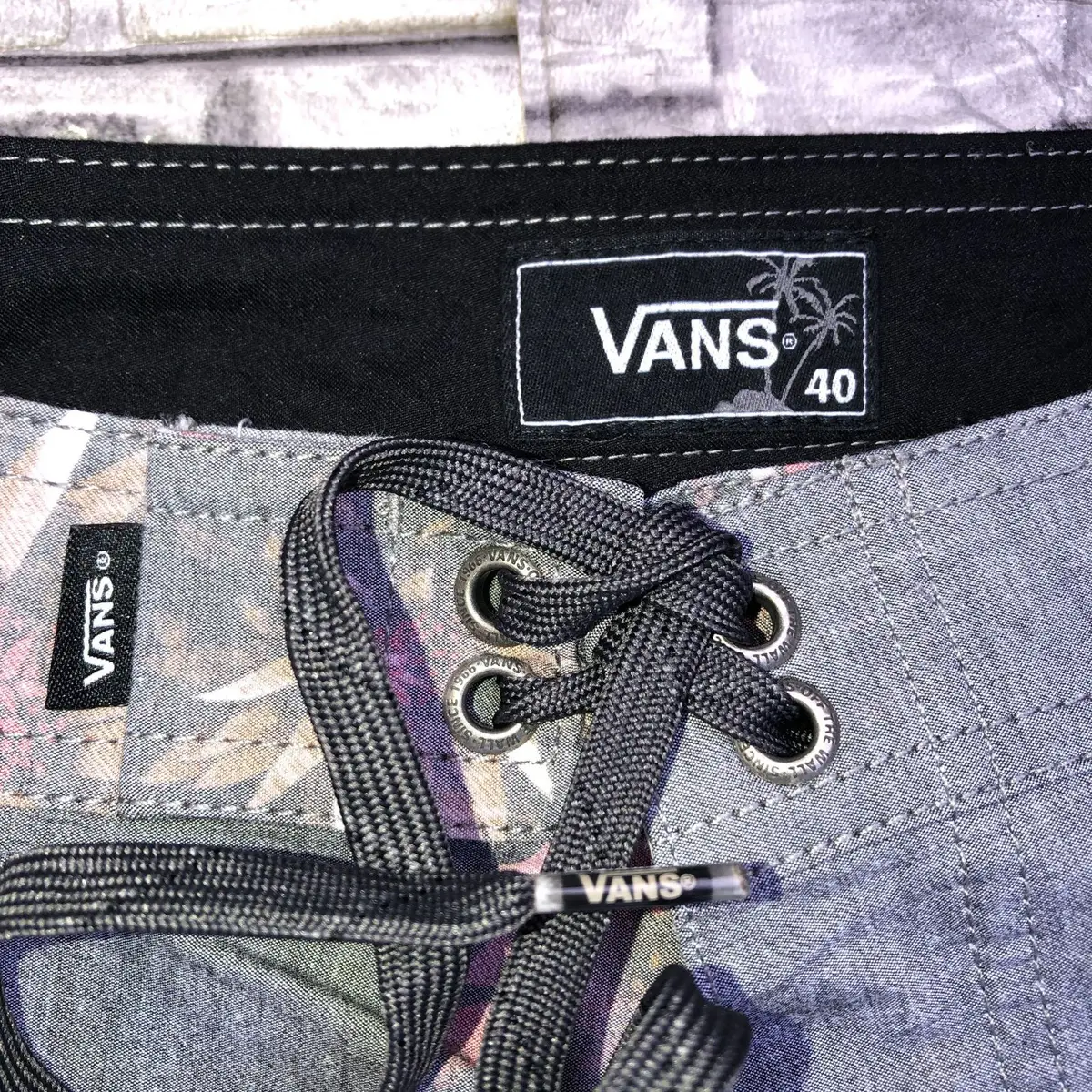 Vans Floral Print Boardshorts Grey