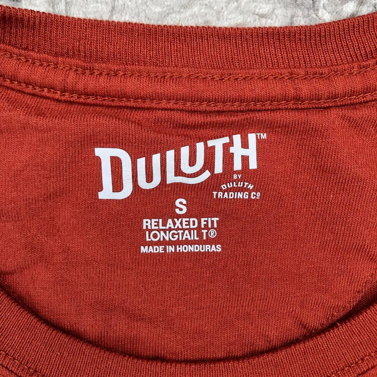 Duluth Trading Co Longtail T-Shirt Rust