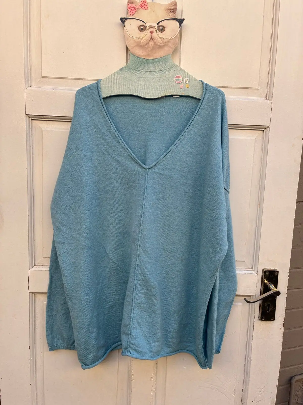 Country Road Light Blue V-Neck Knit Sweater