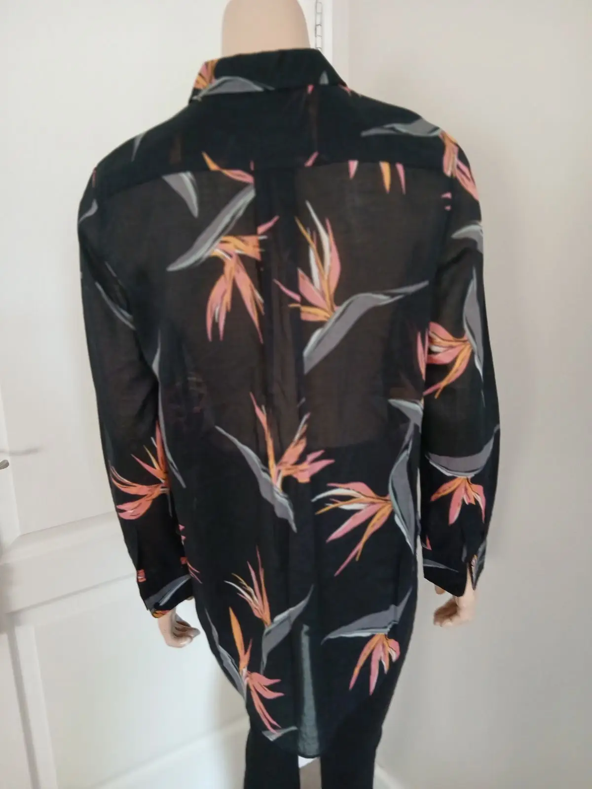 Country Road Bird of Paradise Print Long Sleeve Shirt