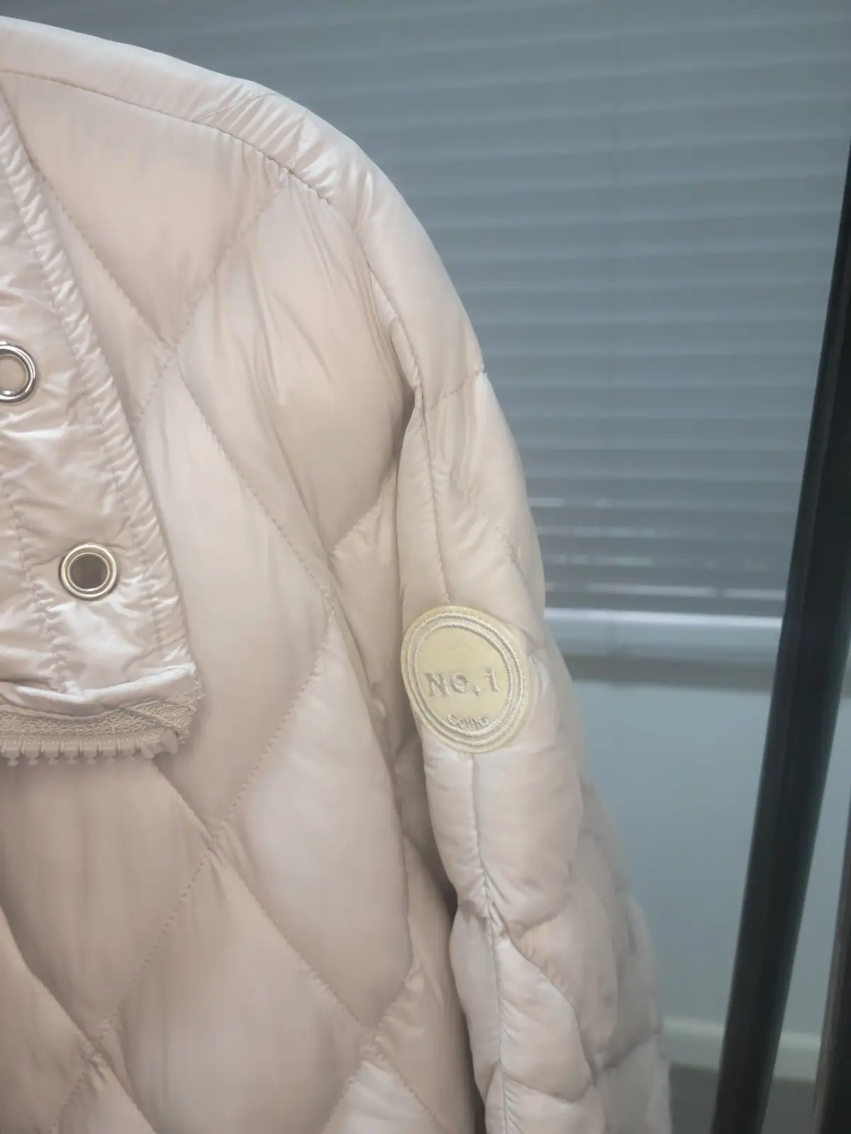 No. 1 Como Cream Quilted Puffer Jacket