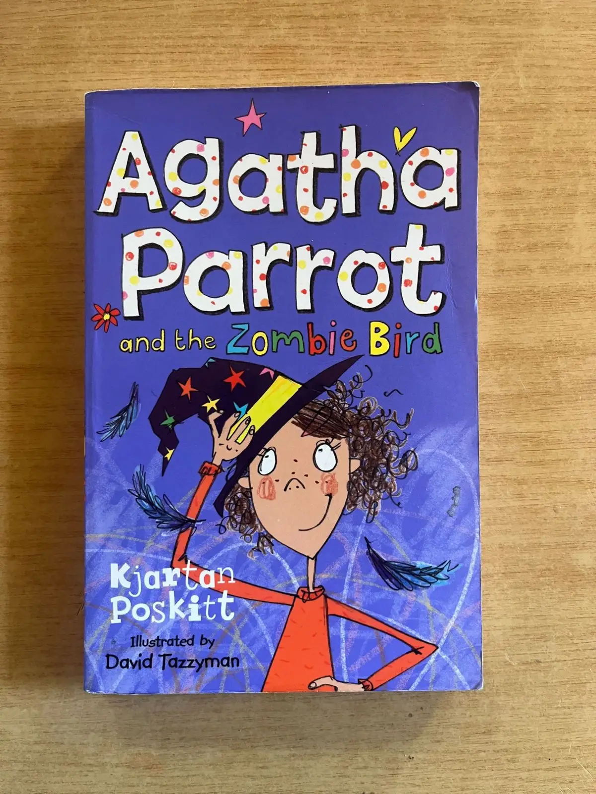 Agatha Parrot and the Zombie Bird by Kjartan Poskitt