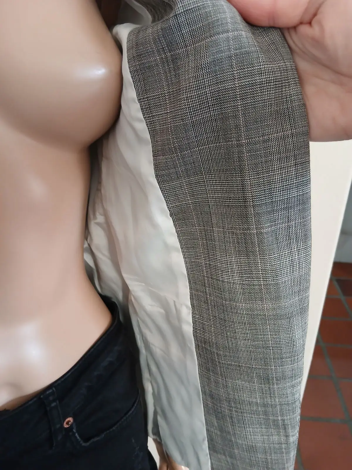 H&M Grey Plaid Ruched Sleeve Blazer