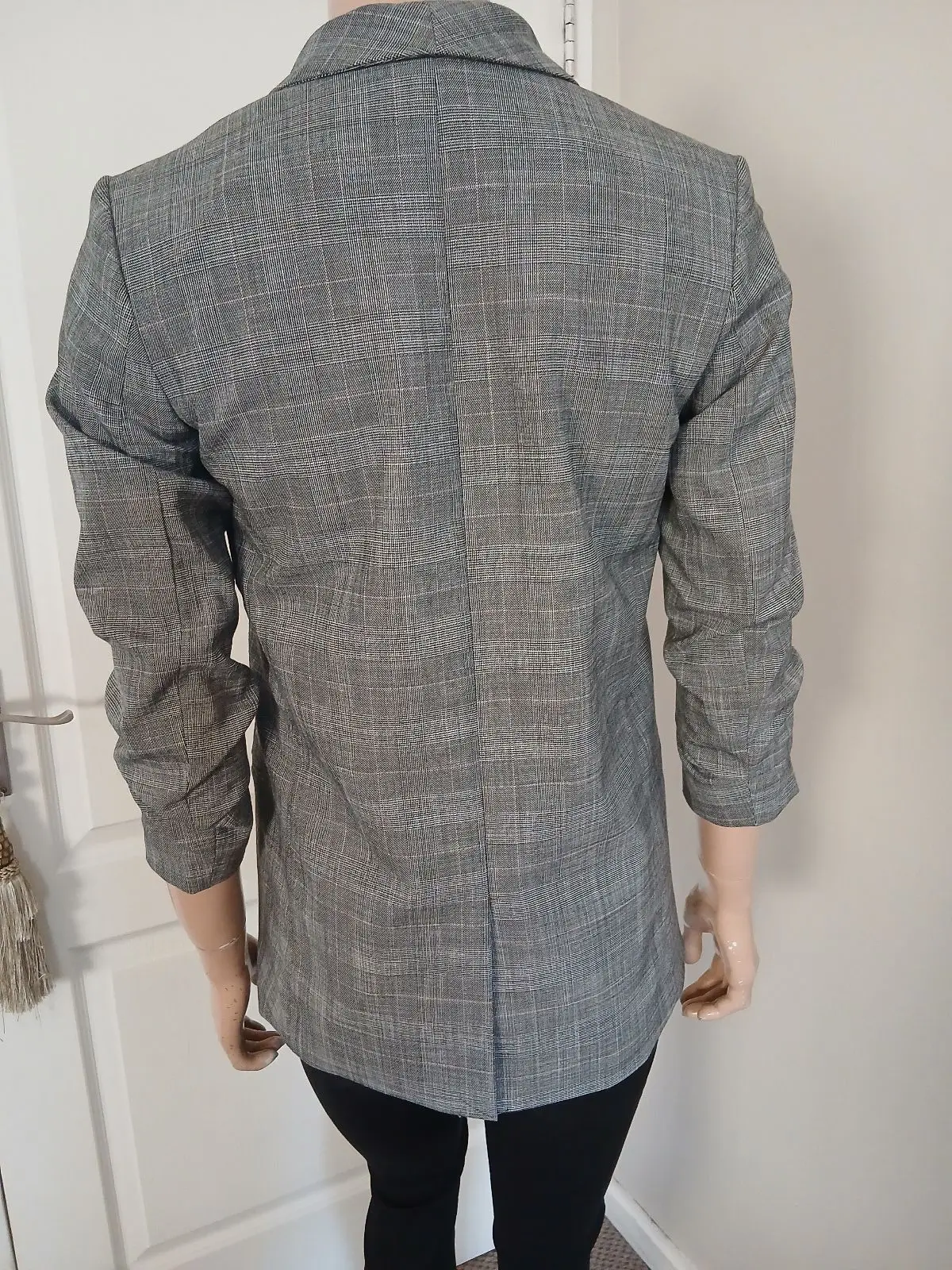 H&M Grey Plaid Ruched Sleeve Blazer