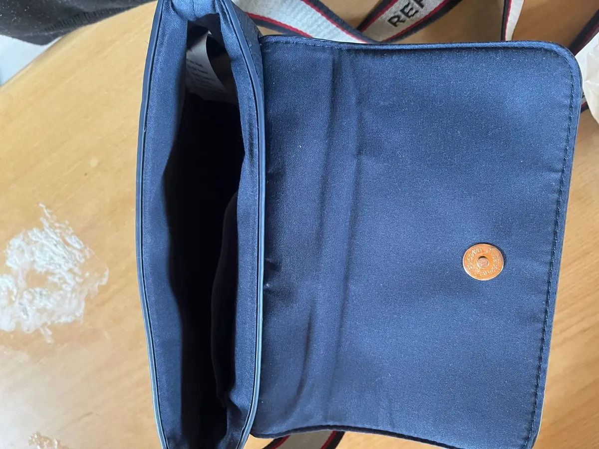Refinery Black Textured Crossbody Bag