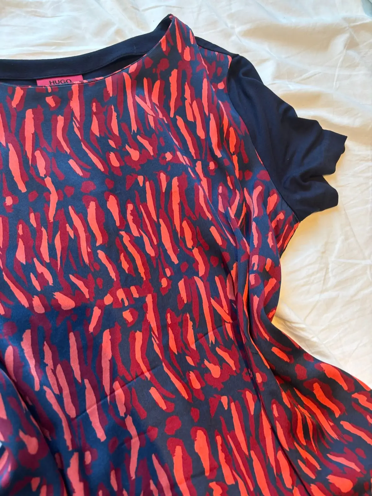 Hugo Boss Abstract Pattern Short Sleeve Top