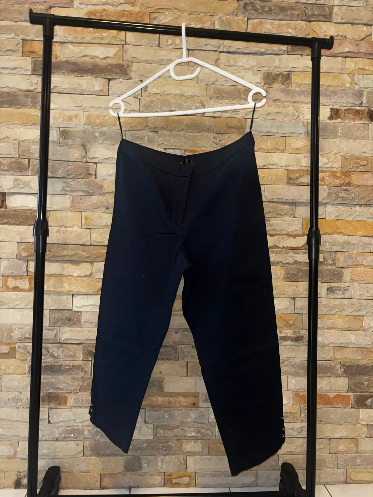 Miladys Navy Cropped Pants