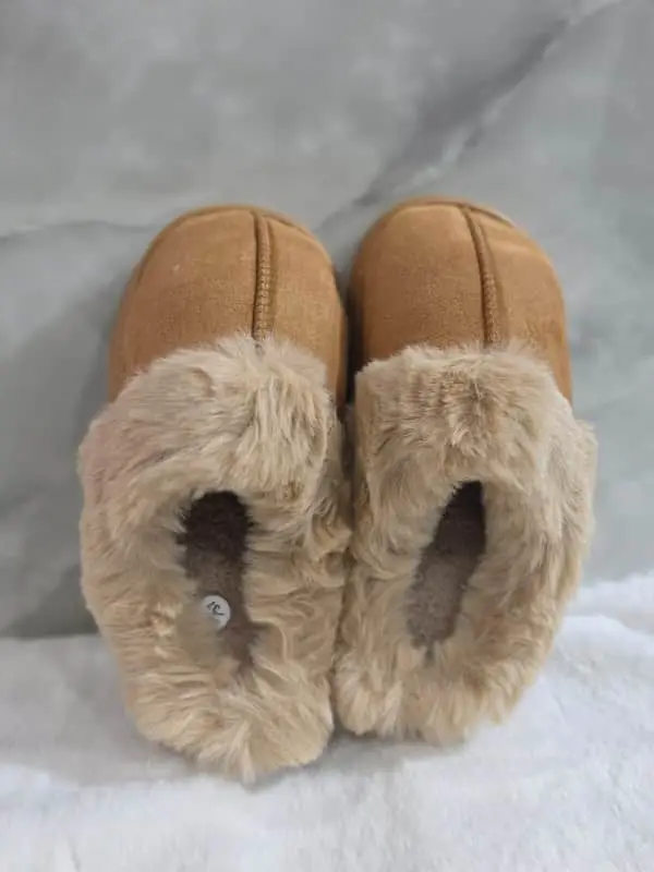 Ugg-styled Warm and cozy slippers.