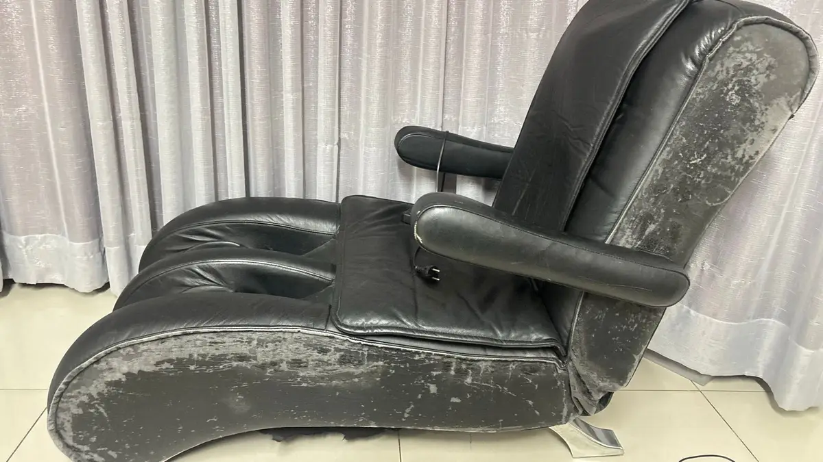 Black Leather Electric Massage Chair