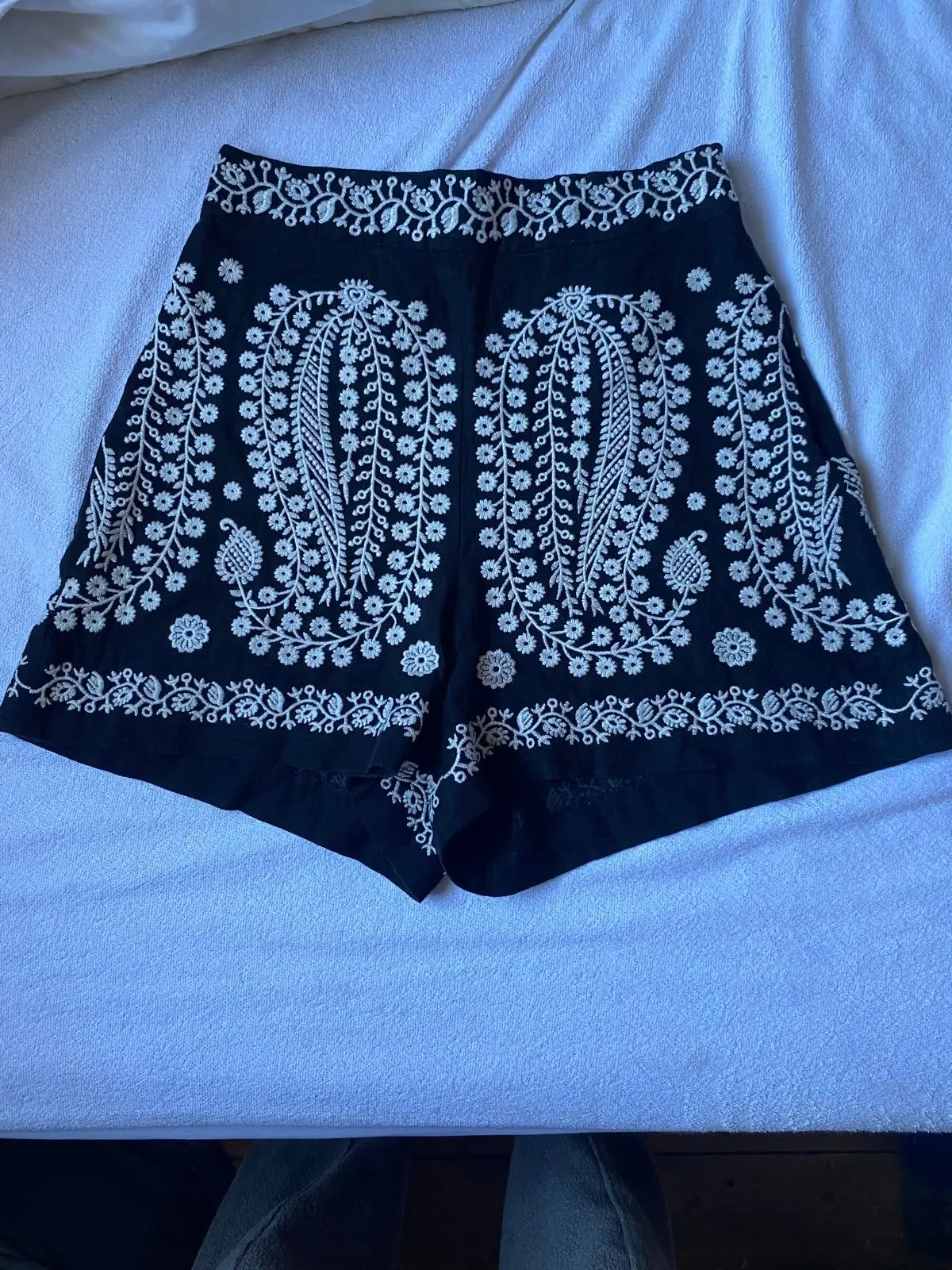 Zara Black Embroidered High-Waisted Shorts