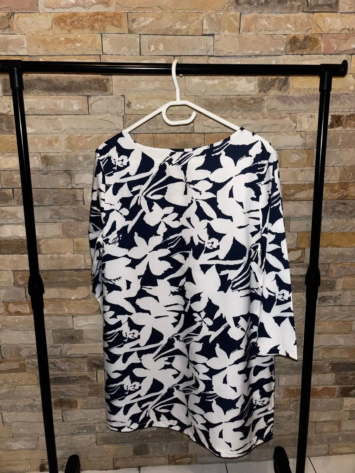Shein Navy and White Floral Print Tunic Top