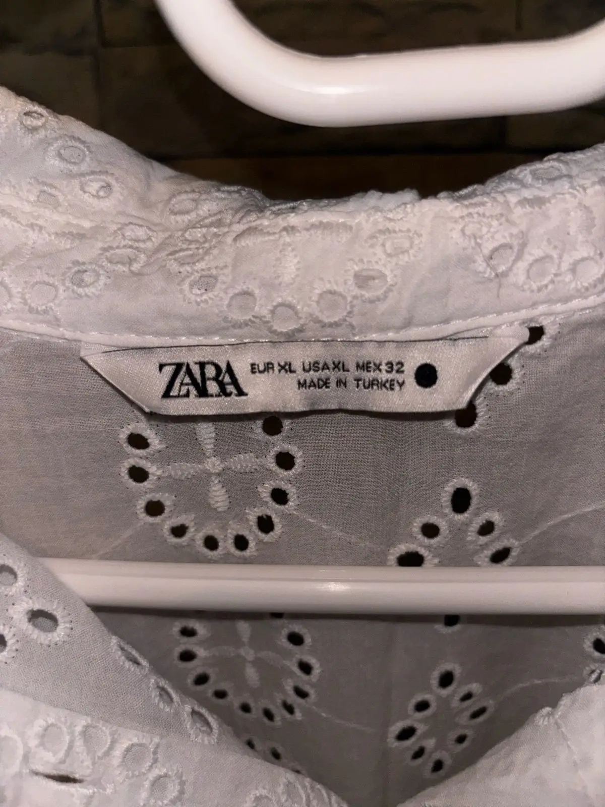 Zara White Broderie Anglaise Long Sleeve Shirt