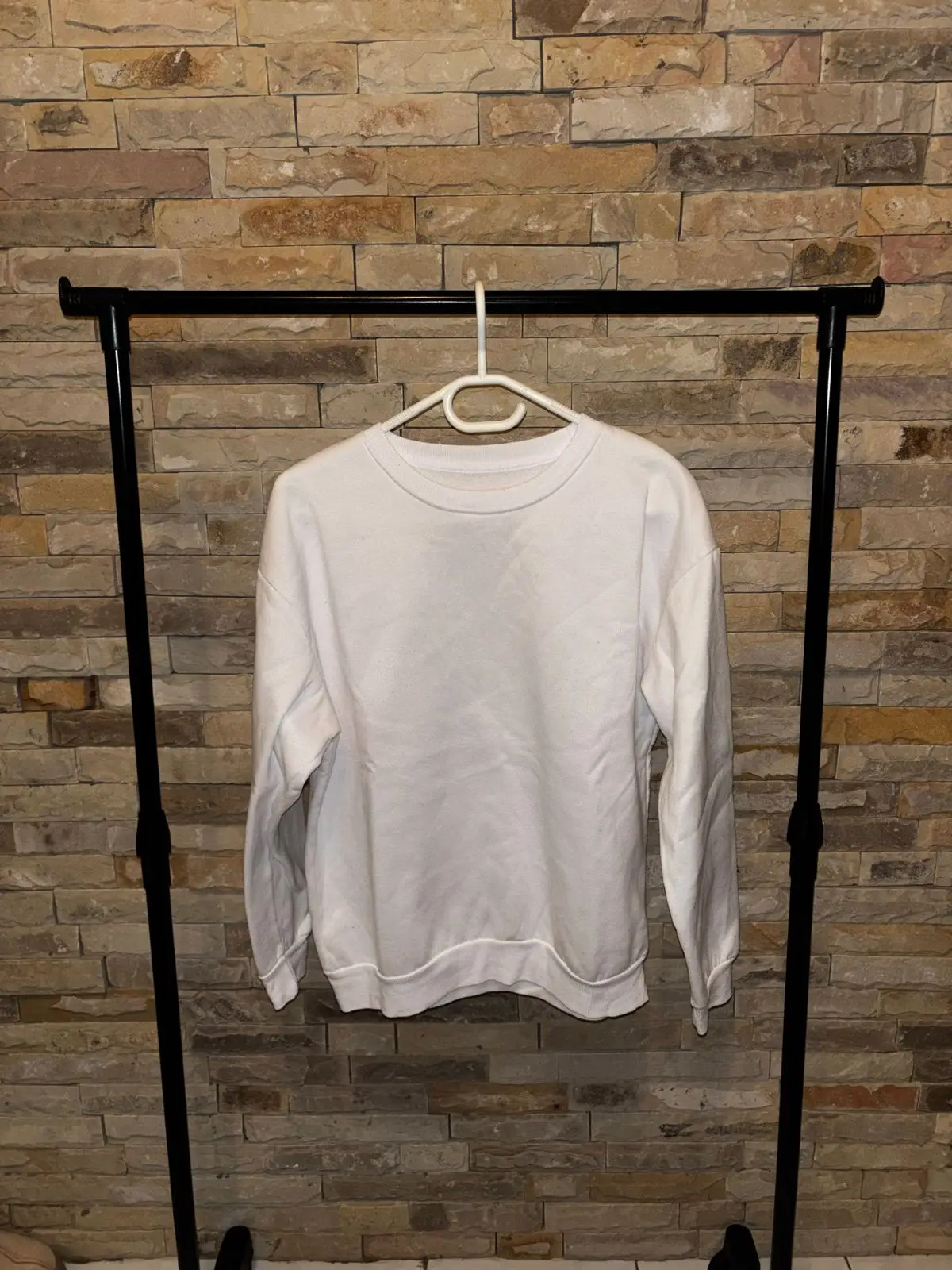 Shein Plain White Crewneck Sweatshirt