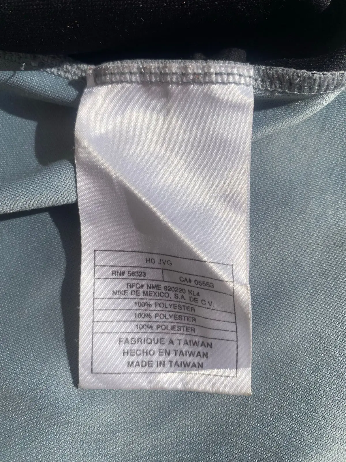 Nike ACG Dri-Fit Long-Sleeve Grey Athletic Top