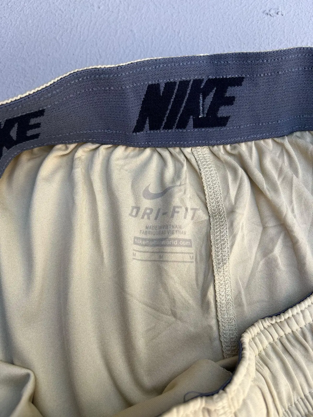Nike Gunners Basketball Shorts Beige