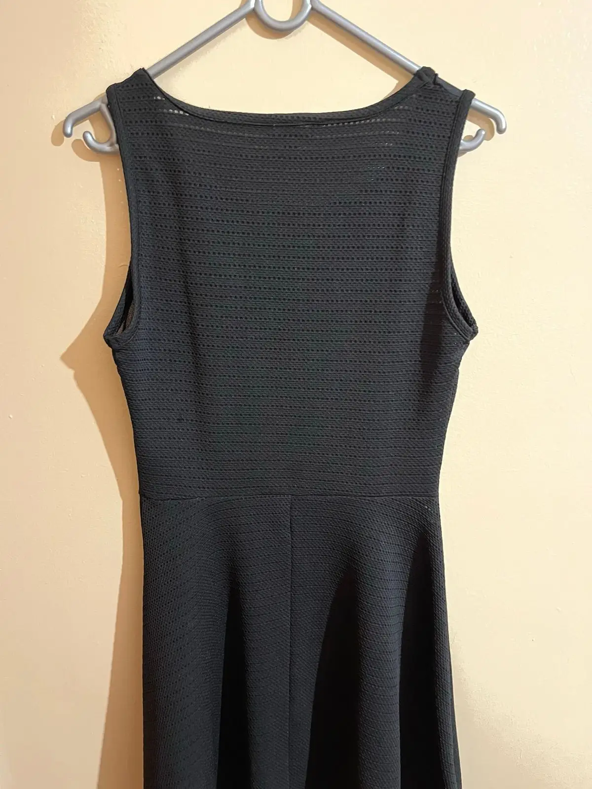 Black Sleeveless Dress