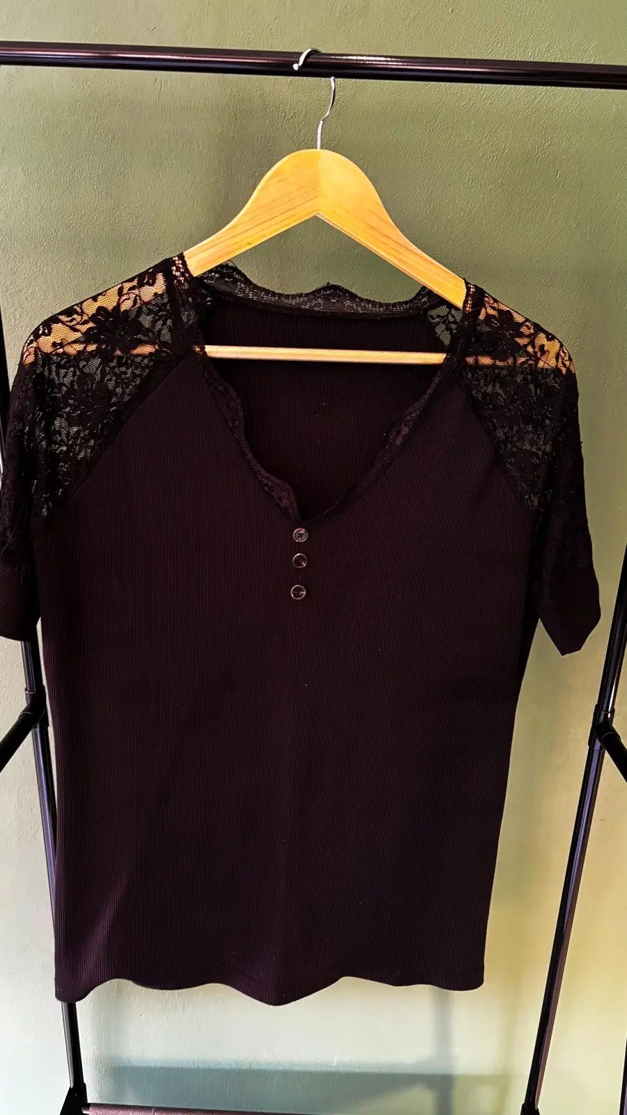 Temu Black Ribbed Lace Detail Top