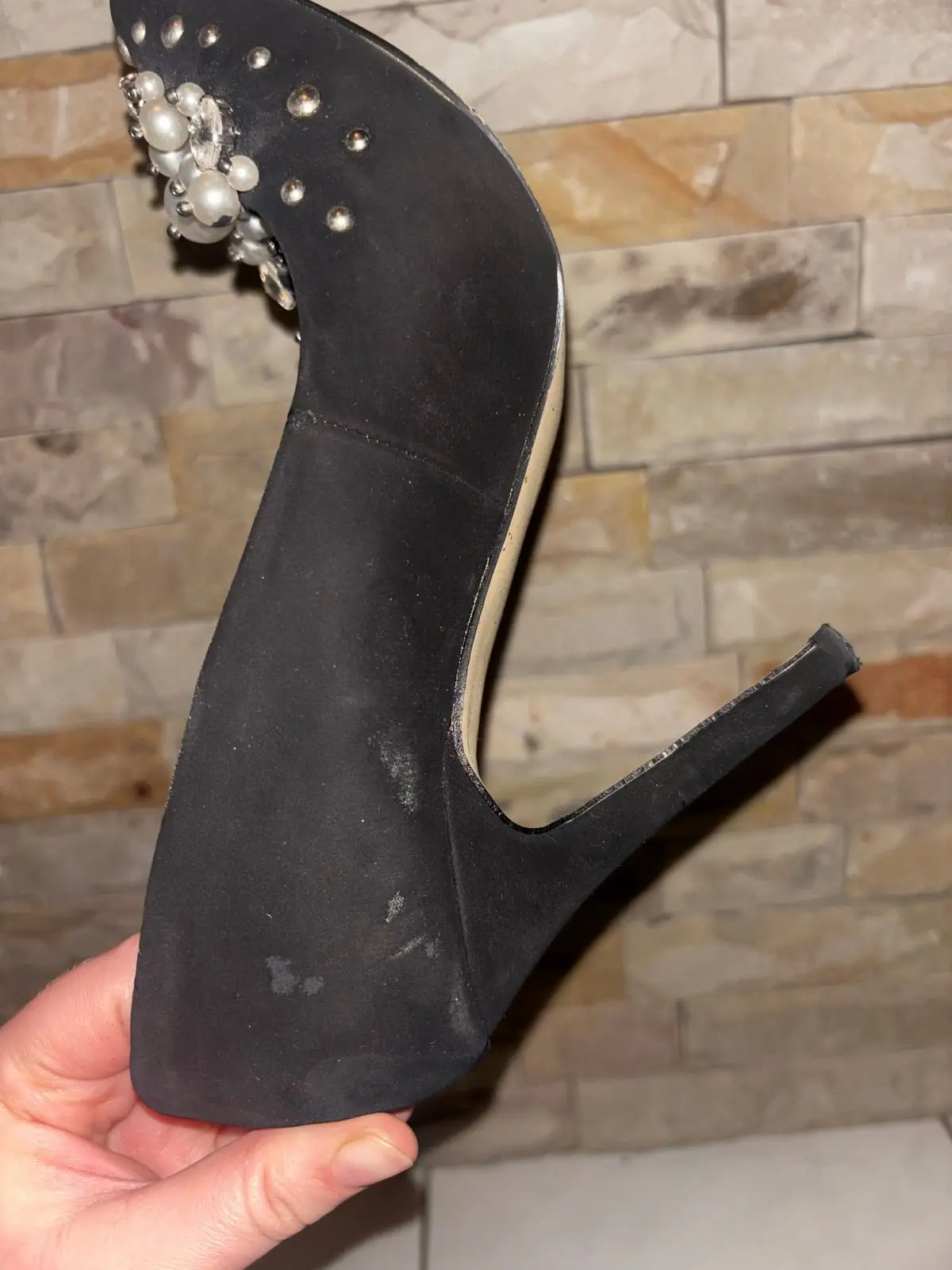 Free 2bu Black Embellished Pointed Heels