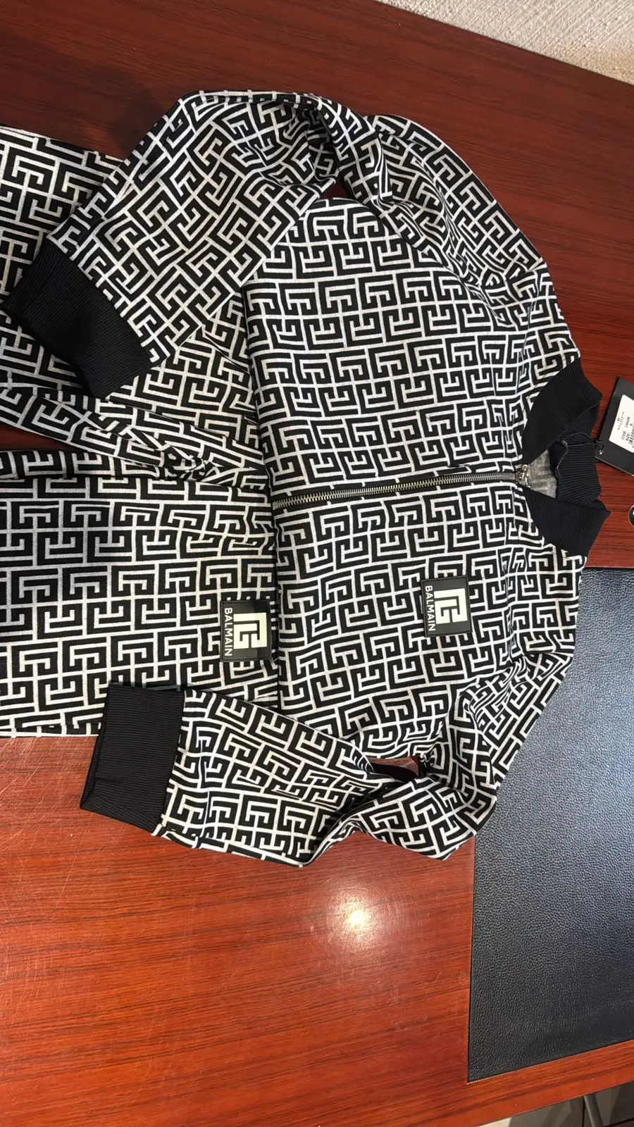 Balmain Ladies tracksuit 2 piece