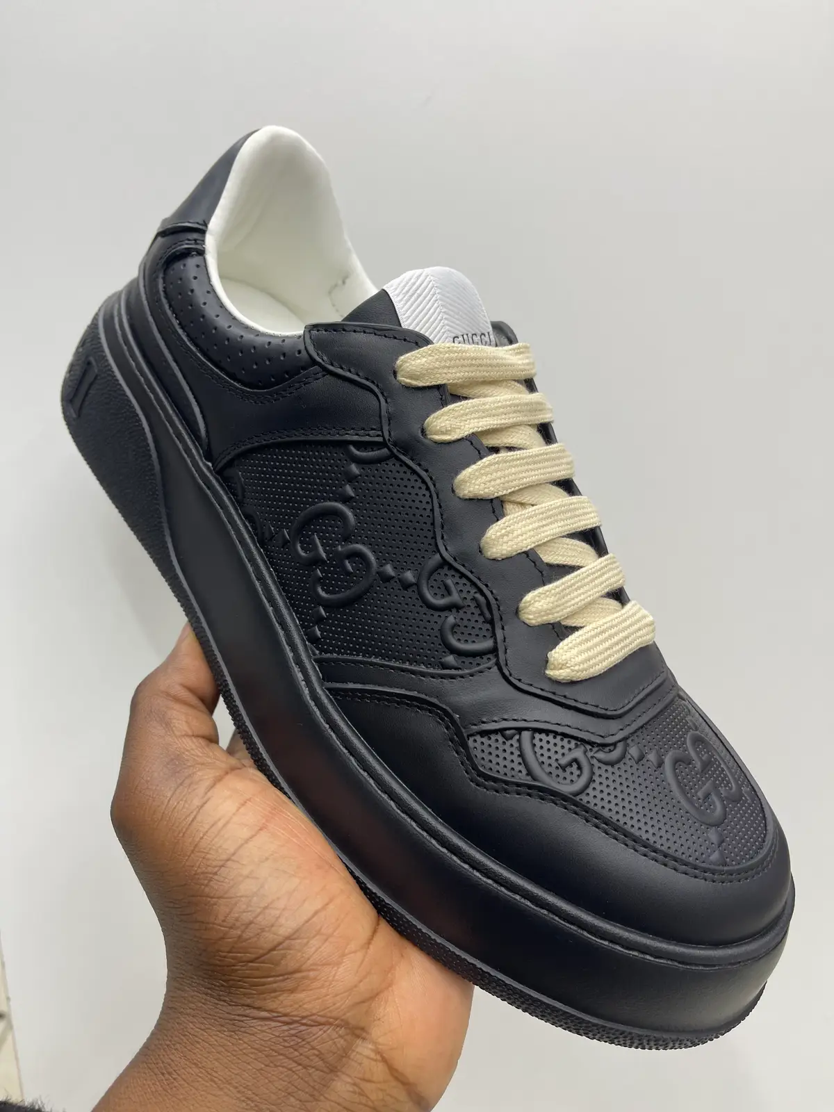GG sneaker