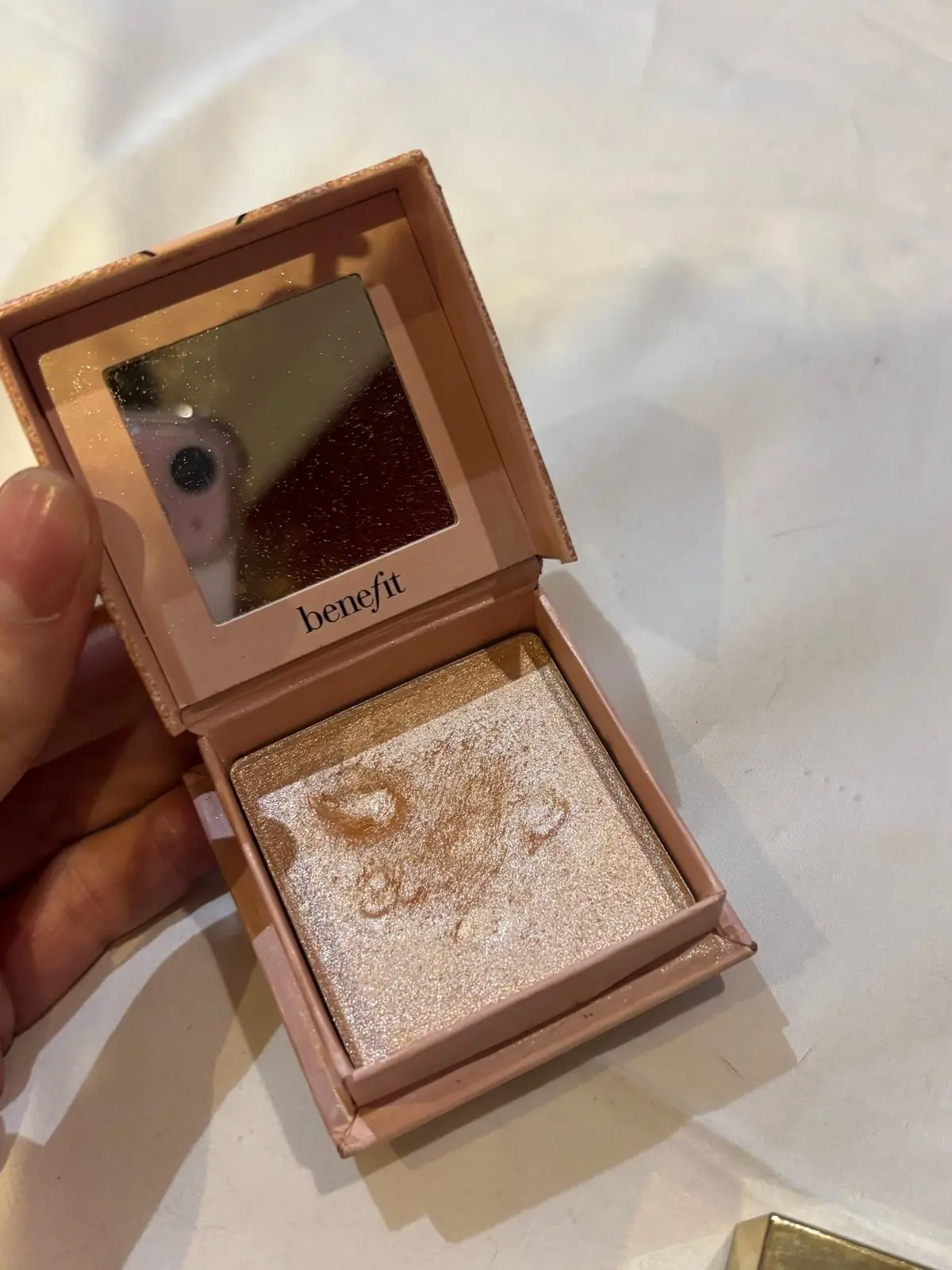 Benefit Cosmetics Cookie Golden Powder Highlighter