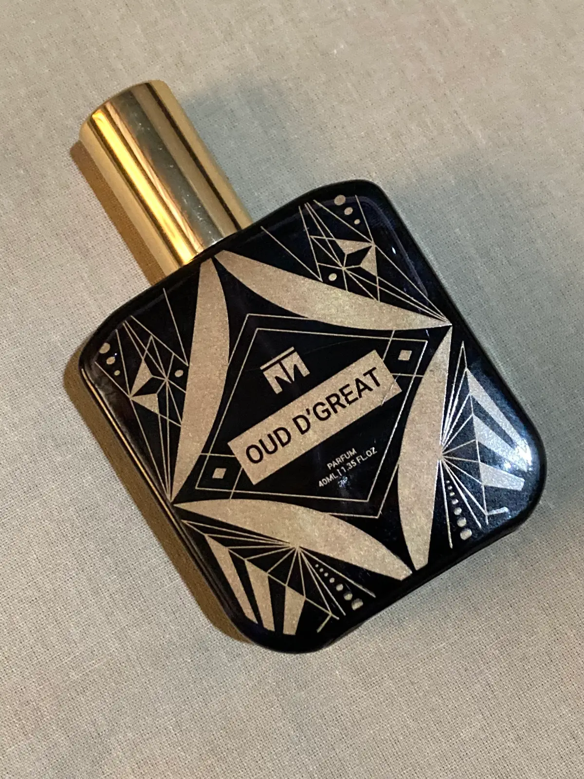 Dubai Perfumes (OUD D’ GREAT) 40ml