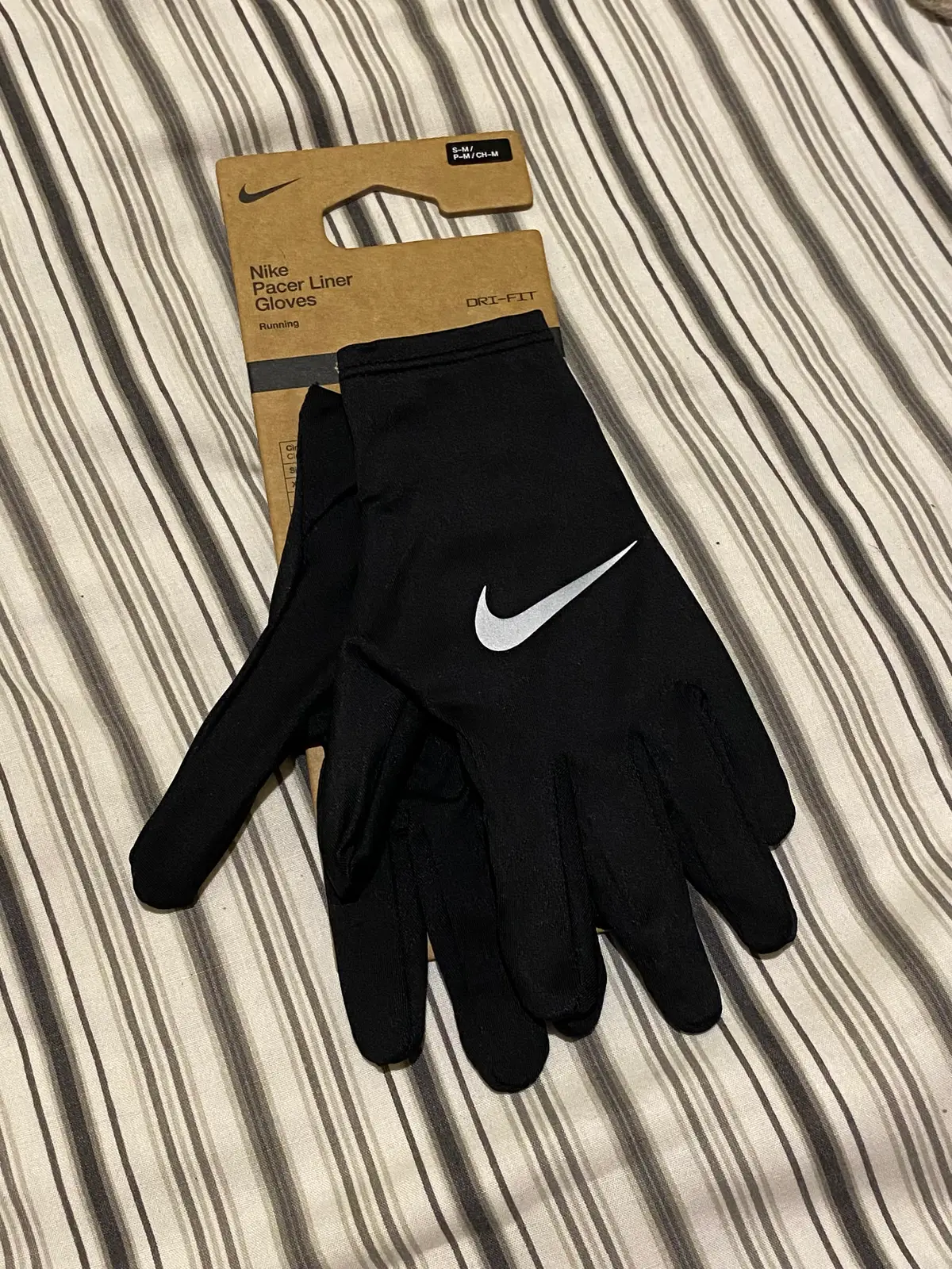 Nike Pacer Liner gloves