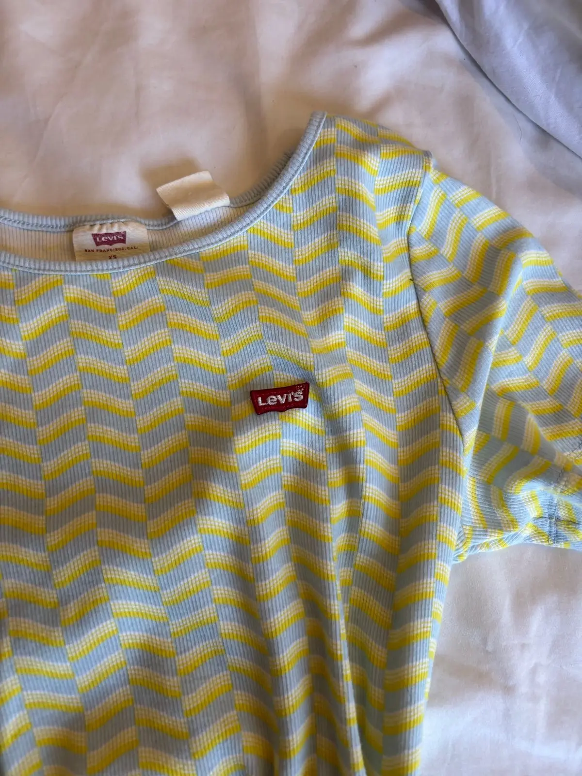 Levi's Yellow and White Patterned T-Shirt