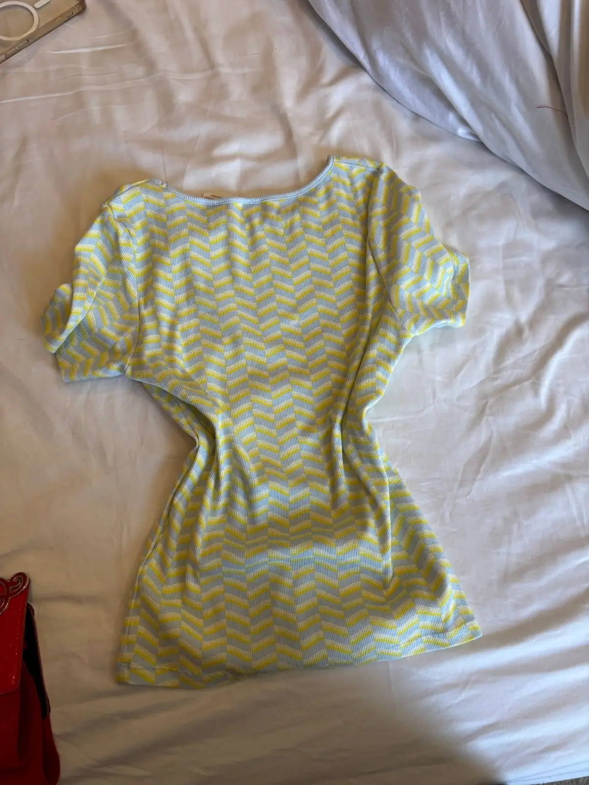 Levi's Yellow and White Patterned T-Shirt
