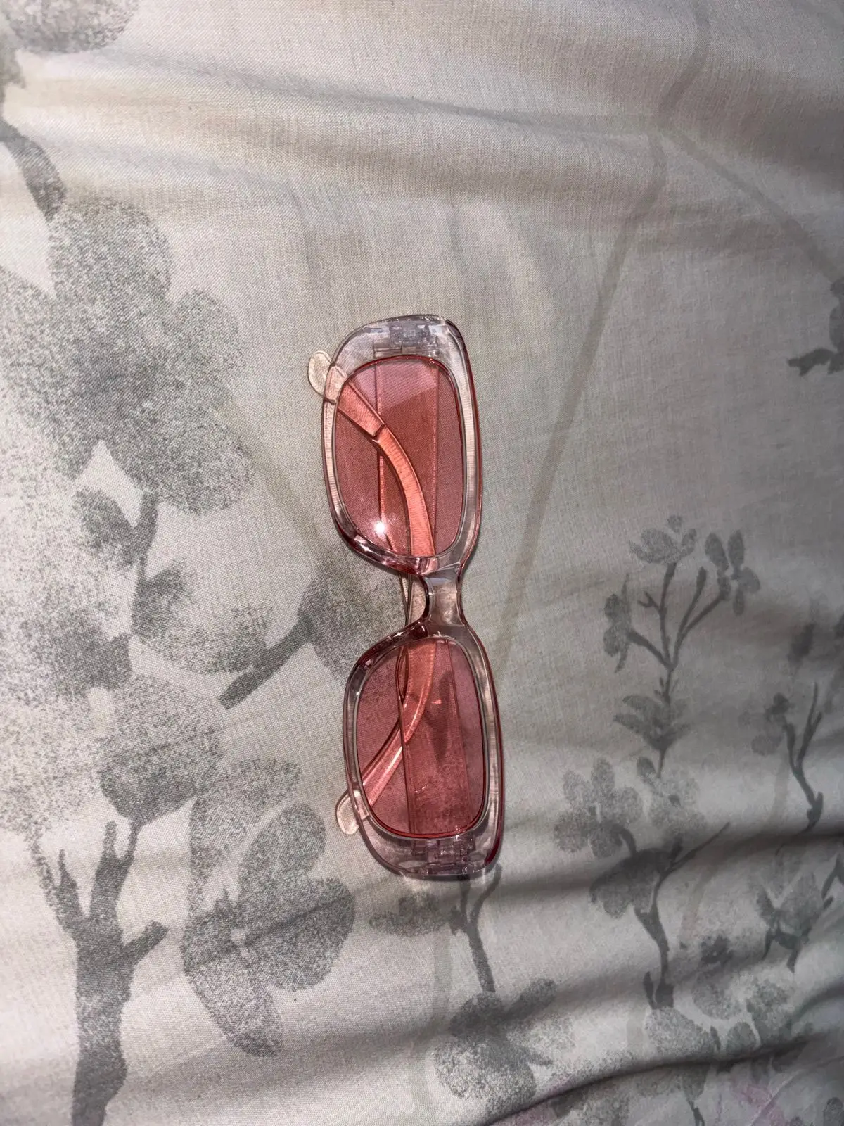Generic White Sunglasses