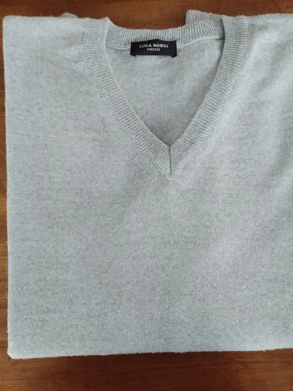 Luca Nobili Firenza V-neck Italian brand from Florence.