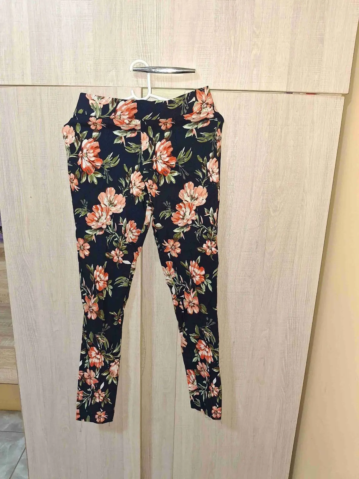 Foschini Floral Print Skinny Pants