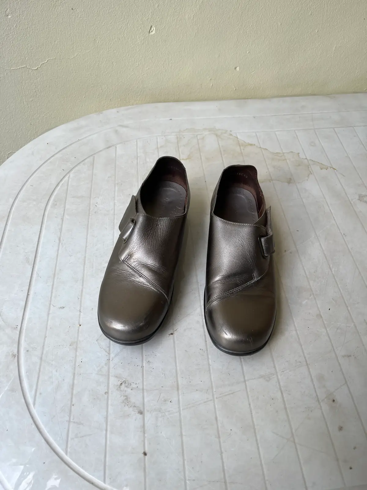 Green Cross shoe