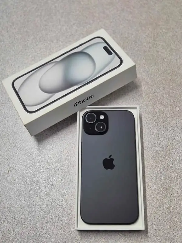 Apple iPhone 15