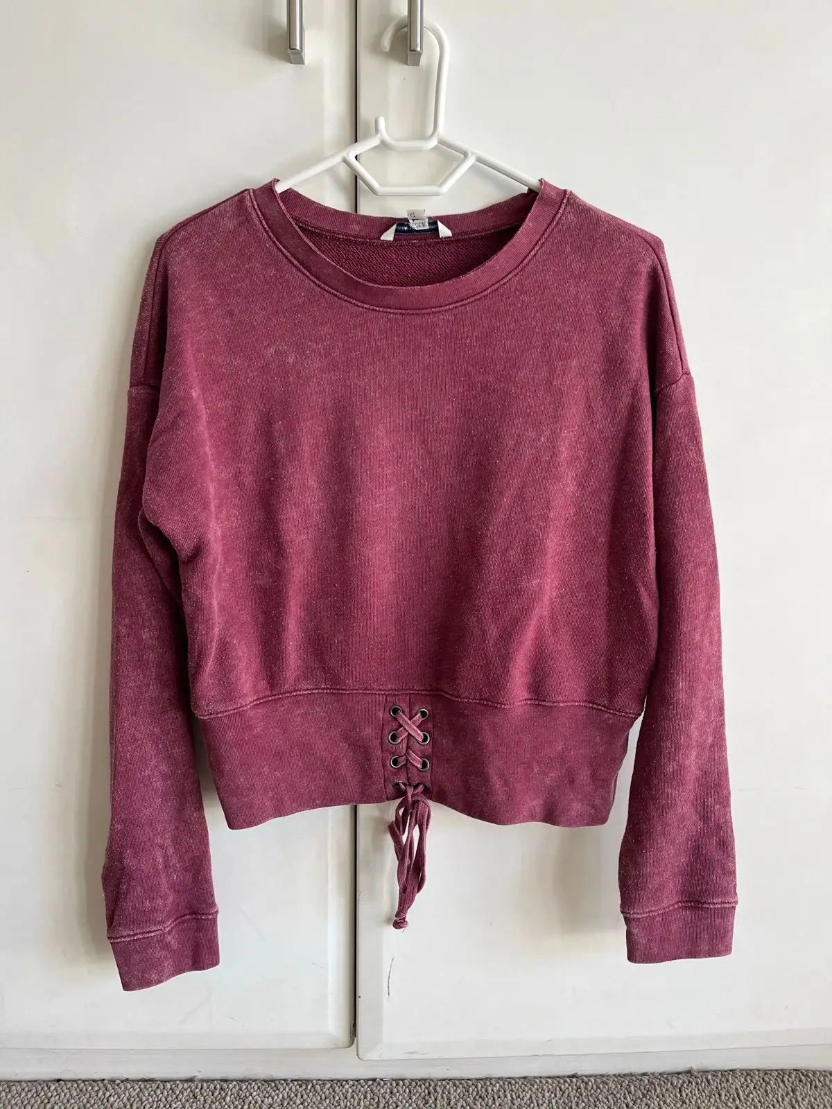 American Eagle Maroon Lace-Up Cropped Sweatshirt