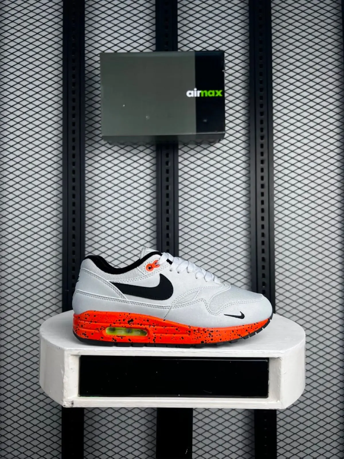 Nike Air Max 1 Grey Orange Speckled Midsole