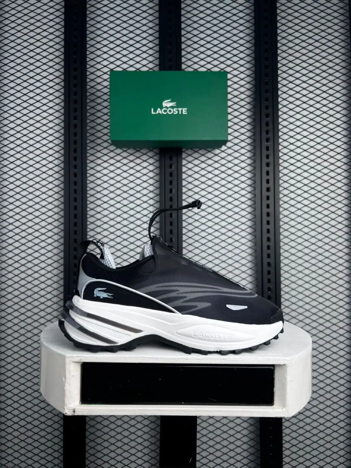 Lacoste L-Spin Deluxe Navy Sneakers
