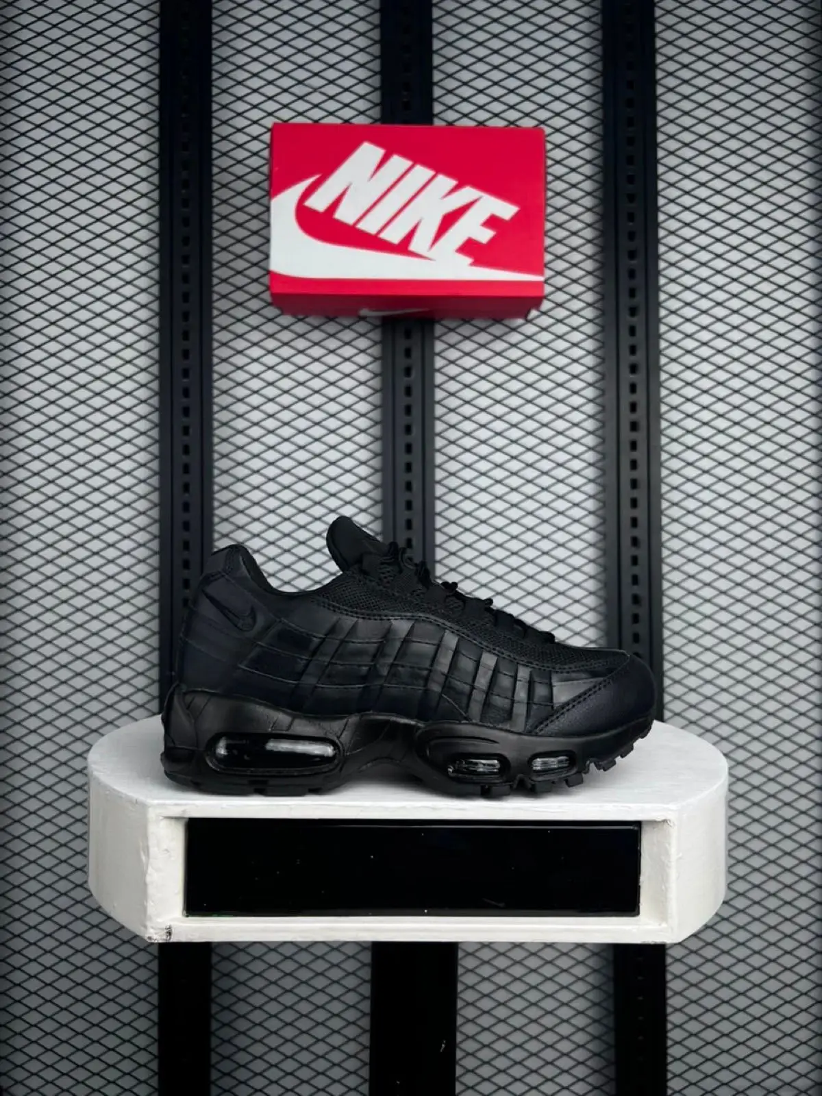 Nike Air Max 95 Triple Black