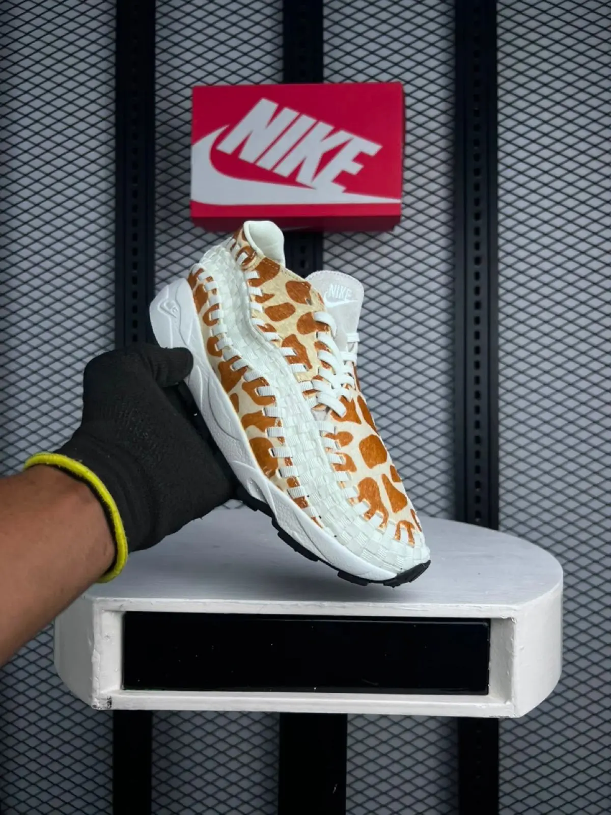 Nike Air Footscape Woven Black