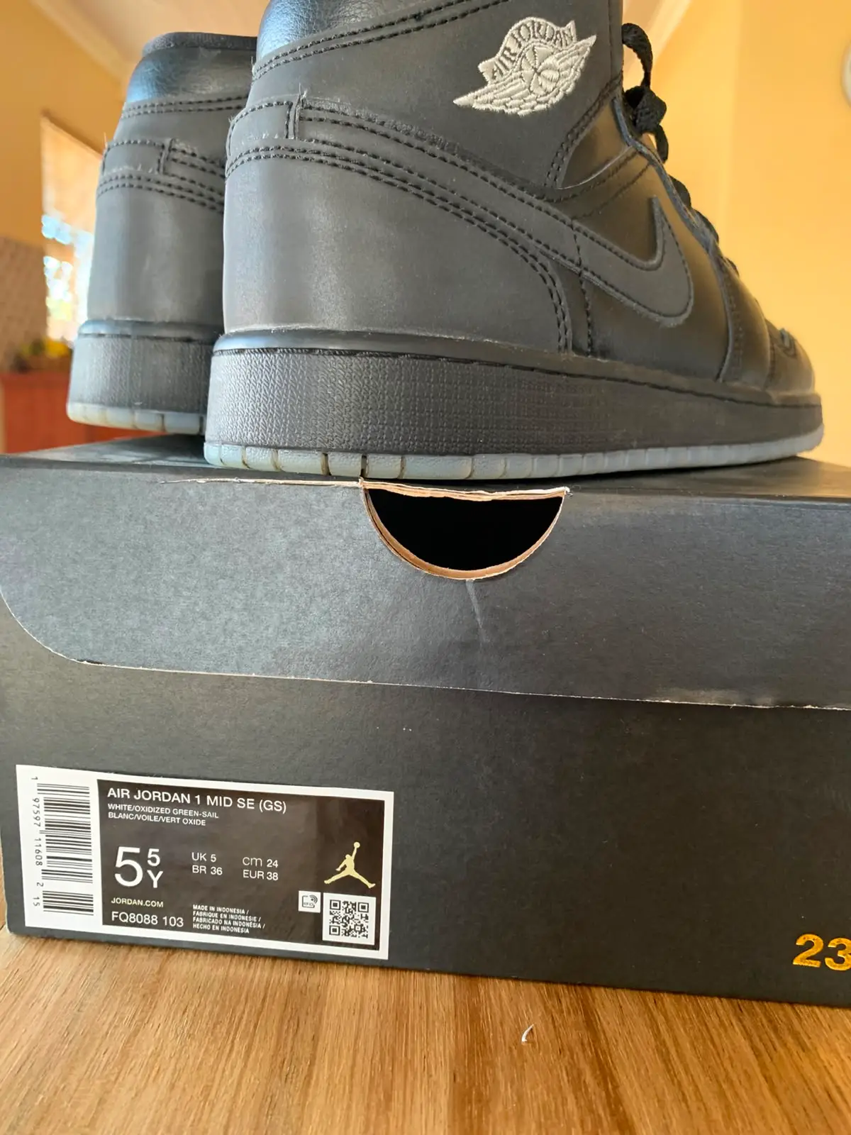 Original Nike Air Jordan 1