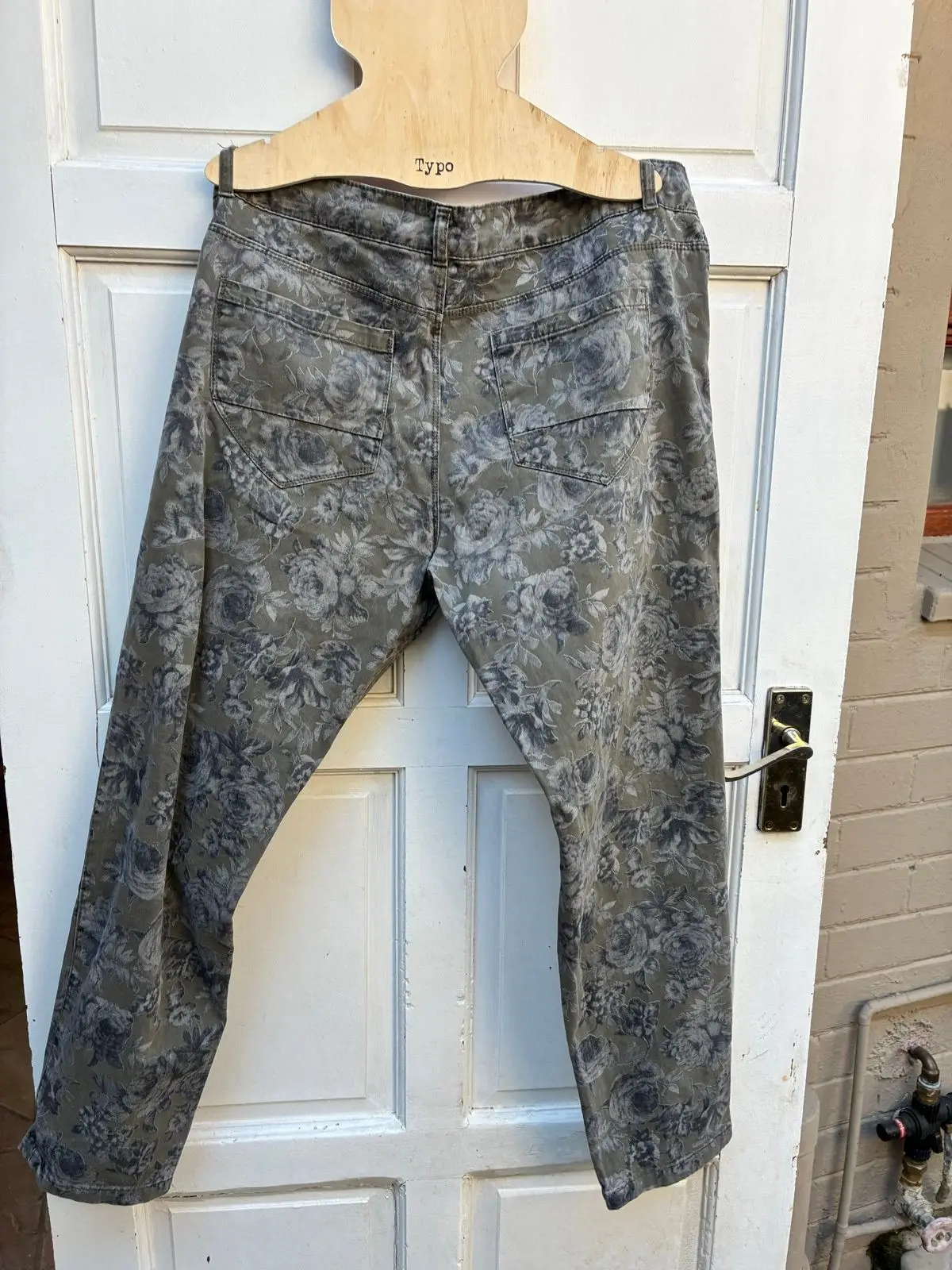 Floral Patterned Pants