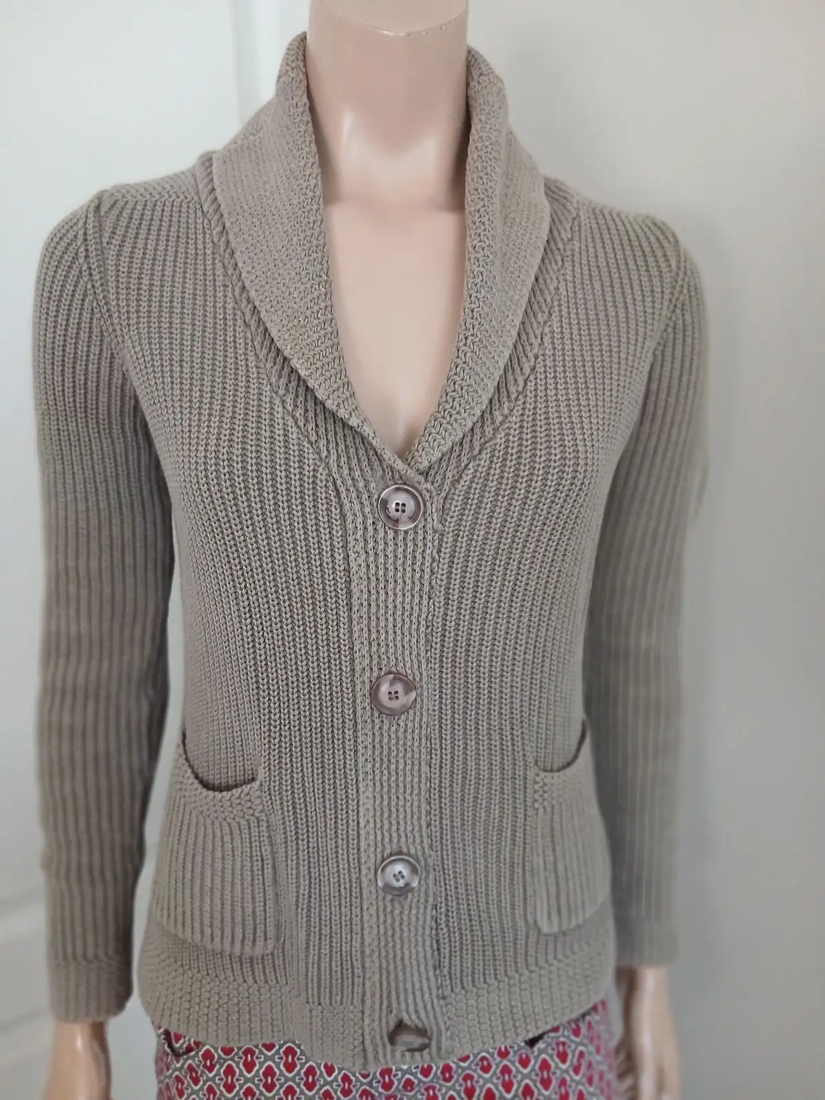 Old Khaki Light Brown Knitted Cardigan